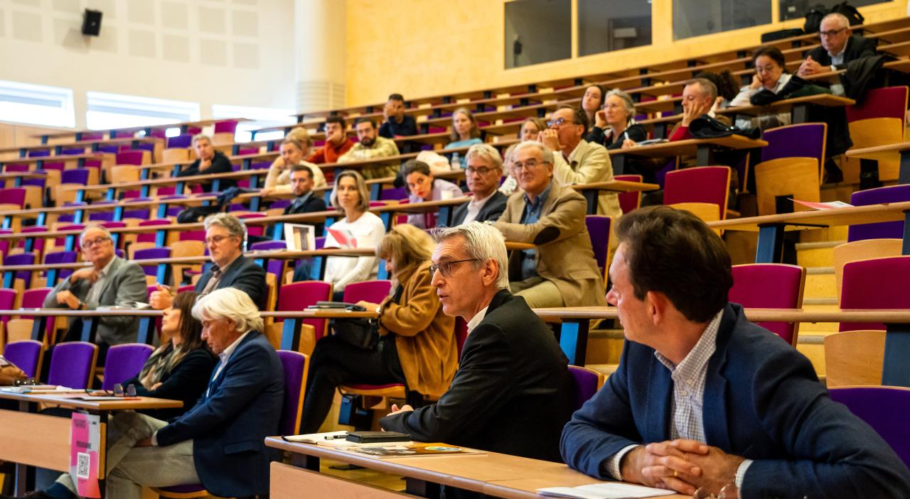 Plan sur les participants à l'événement.